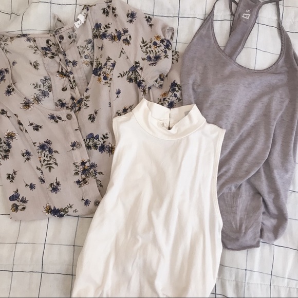 SPRING/ SUMMER MYSTERY BOX - Picture 3 of 6